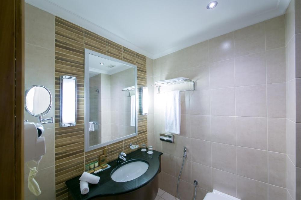 Copthorne Al Jahra Hotel & Resort Image 16